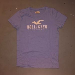 Hollister t-shirt